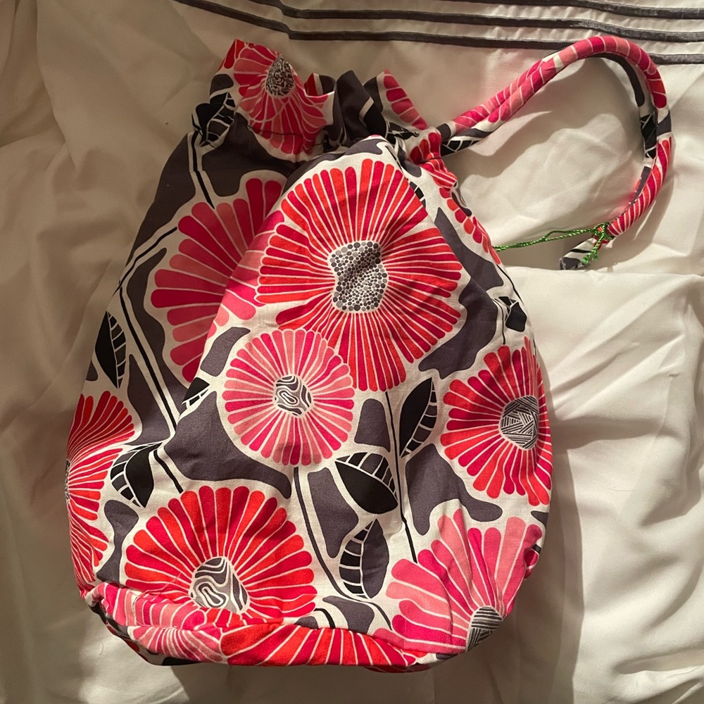 NWT Vera Bradley Ditty Bag in Cherry Blossoms